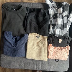 Women’s size Med shirt/sweater lot warm comfy trendy v neck winter fall